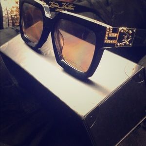Louis Vuitton millionaire glasses